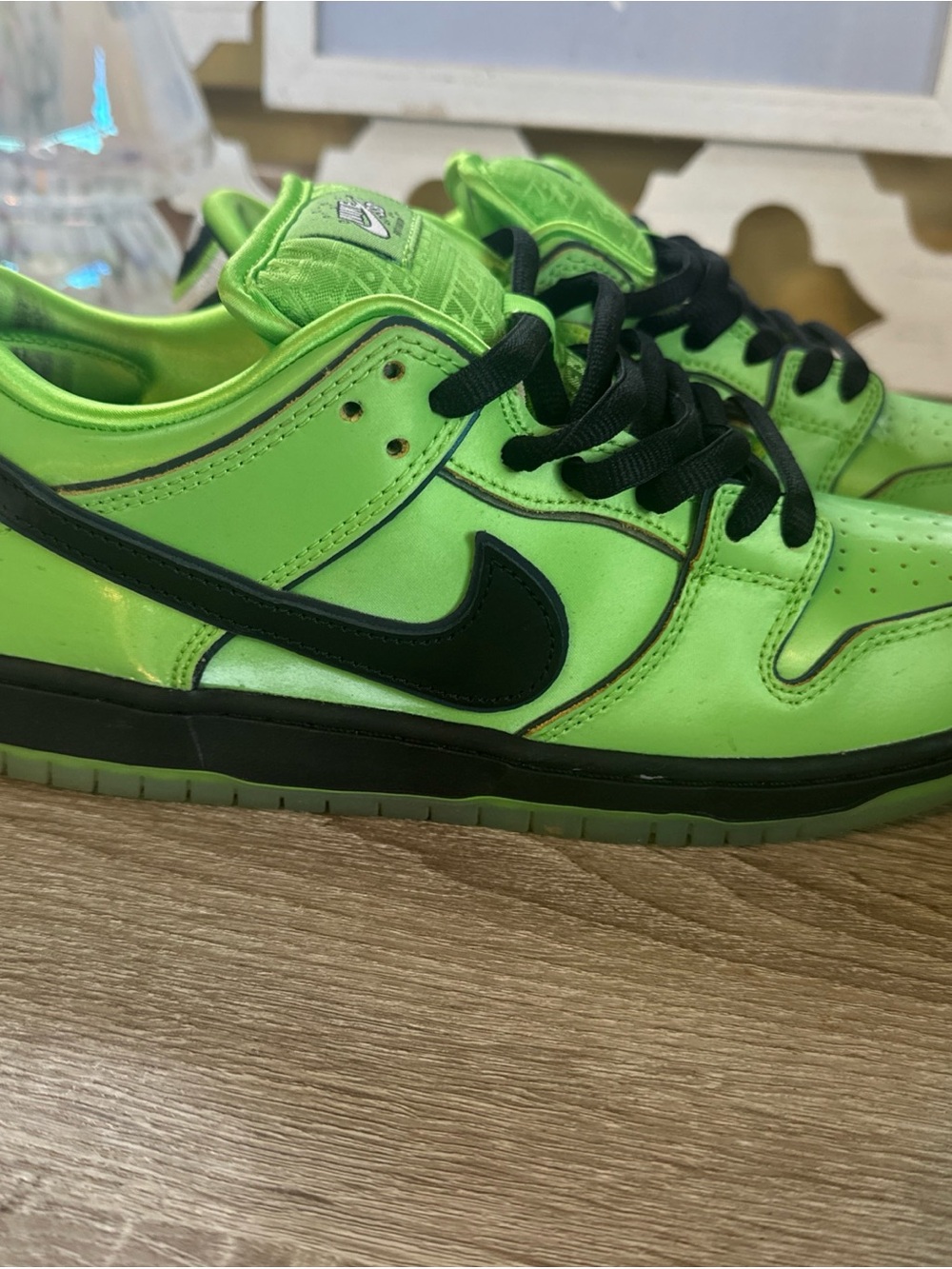 Nike Dunk SB Powerpuff Girls 'Buttercup'. Sz 9. OG Style Code: FZ8319-300)